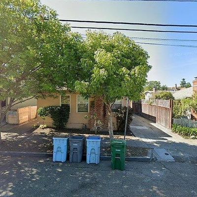 2238 Russell St, Berkeley, CA 94705