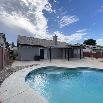 2245 S Virmargo St, Visalia, CA 93292