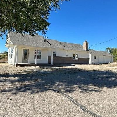 225 G St, Penrose, CO 81240