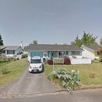 2251 Country Club Ter, Woodburn, OR 97071