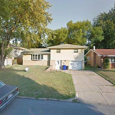 2283 W Grandview Dr, Decatur, IL 62526