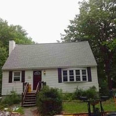 23 Charleston Ave, Londonderry, NH 03053