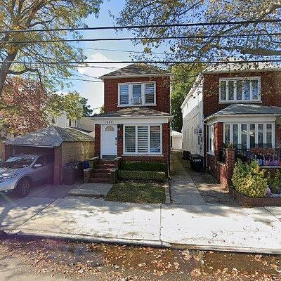 1948 New York Ave, Brooklyn, NY 11210