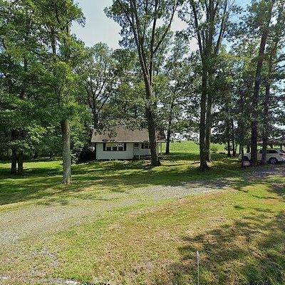 1975 Swamp Rd, Quakertown, PA 18951