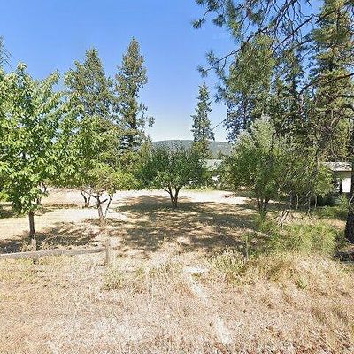 1999 Roosevelt Rd, Moyie Springs, ID 83845