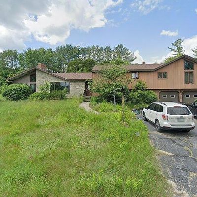 2 Memory Ln, Rumford, ME 04276