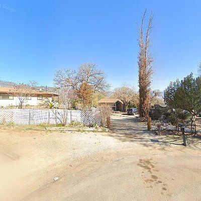 2 Verna St, Bodfish, CA 93205