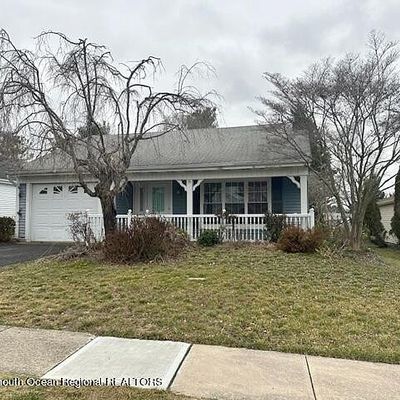 20 Appleby Pl, Manchester, NJ 08759