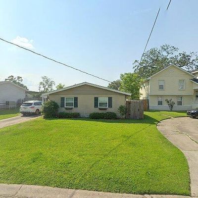 200 Phyllis Ct, New Orleans, LA 70123