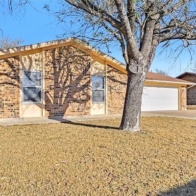 2003 Stardust St, Killeen, TX 76543