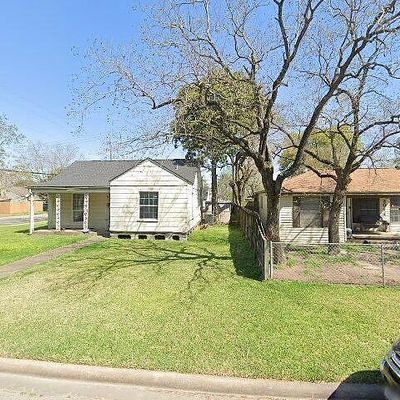 2016 2 Nd St, Galena Park, TX 77547