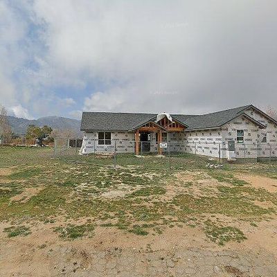 20209 Mesa Dr, Tehachapi, CA 93561