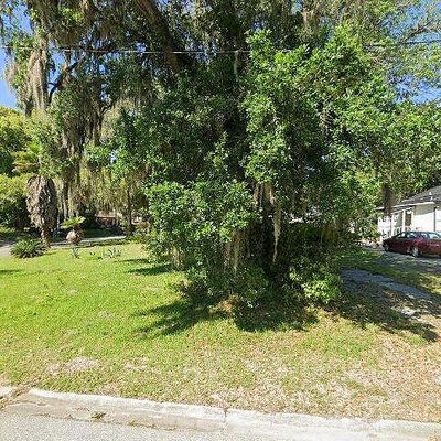 203 S Pine Ave, Green Cove Springs, FL 32043