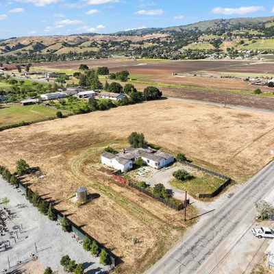 2035 Tennant Ave, Morgan Hill, CA 95037