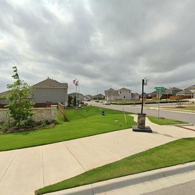 204 Flowers Ave, Hutto, TX 78634