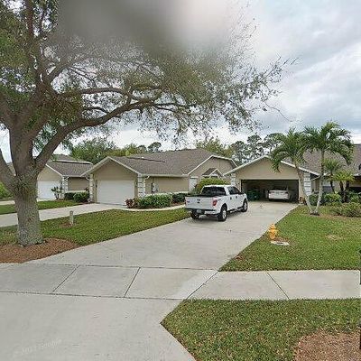 2045 W Crown Pointe Blvd, Naples, FL 34112