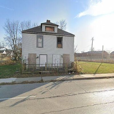 2049 E Michigan St, Indianapolis, IN 46201