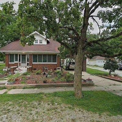 205 S Franklin St, Kansas, IL 61933