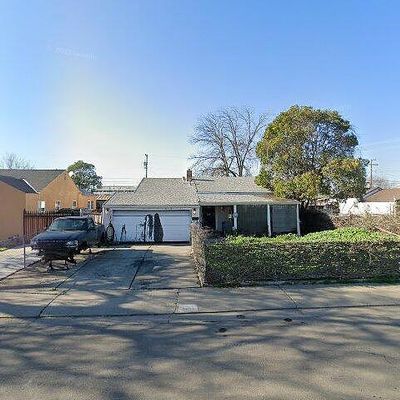 2051 N Funston Ave, Stockton, CA 95205