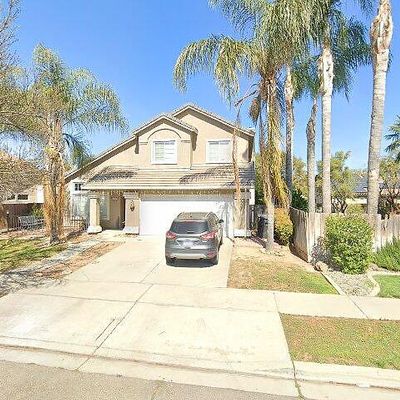 2563 Novi Dr, Riverbank, CA 95367