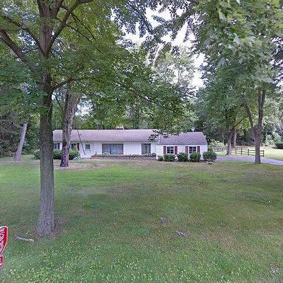 26 Meadow Ln, Toledo, OH 43623