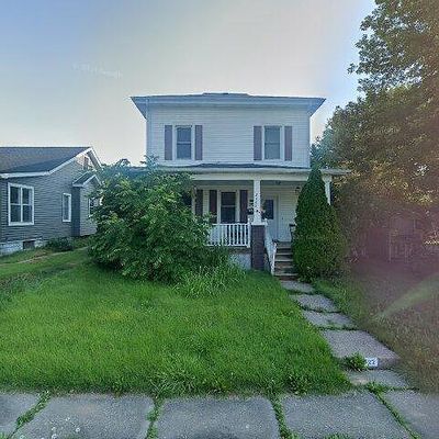 2622 E Pleasant St, Davenport, IA 52803