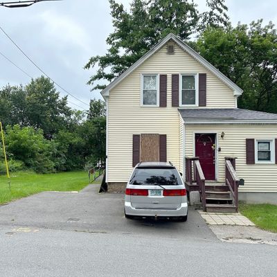 27 Mount Pleasant St, Derry, NH 03038