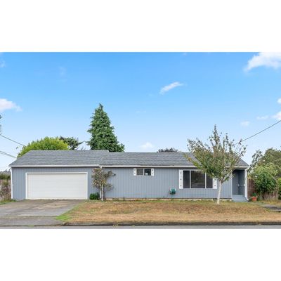 270 S Morrison St, Coos Bay, OR 97420