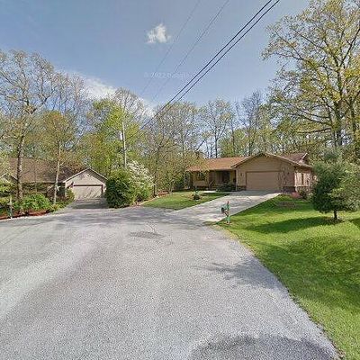 28 Overlook Ter, Crossville, TN 38558