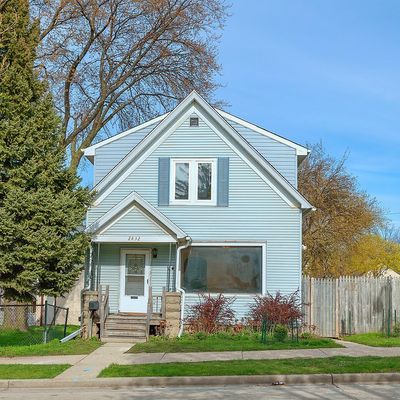 2832 S Greeley St, Milwaukee, WI 53207