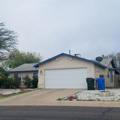 2832 Sun Crest Dr, Sierra Vista, AZ 85650