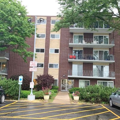 2900 Maple Ave #9 A, Downers Grove, IL 60515