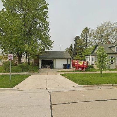 2912 Hayes Ave, Racine, WI 53405