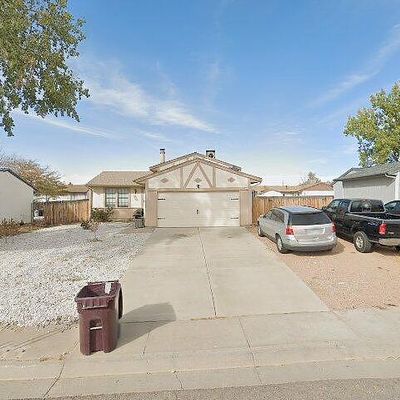 2315 Newcastle Dr, Pueblo, CO 81008