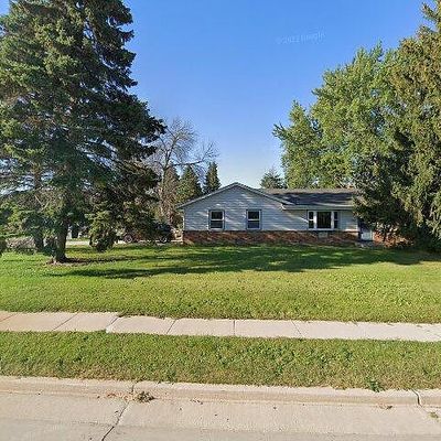 2320 W Mill Rd, Milwaukee, WI 53209