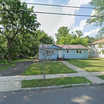 236 Highland Ave, Piscataway, NJ 08854