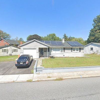 238 W Colebrook St, Manheim, PA 17545