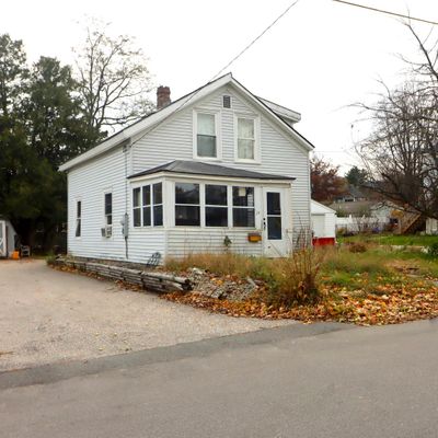 24 Pine St, Gorham, NH 03581