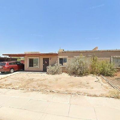 2401 S Saddleback Ave, Tucson, AZ 85710