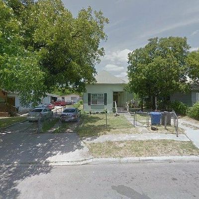 2413 Leal St, San Antonio, TX 78207