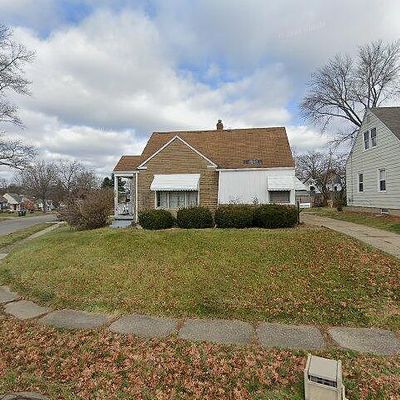 2439 Phelps Ave, Cuyahoga Falls, OH 44223