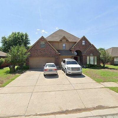 2444 S Umbrella Ave, Broken Arrow, OK 74012