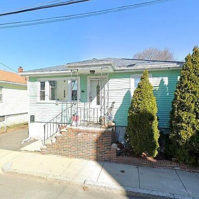 25 Highland Ct, Malden, MA 02148