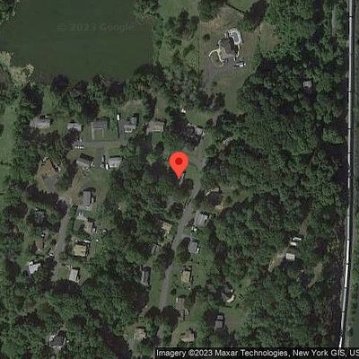 25 Mohawk Dr, Milton, NY 12547