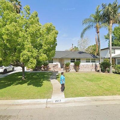 2517 Cedar St, Bakersfield, CA 93301