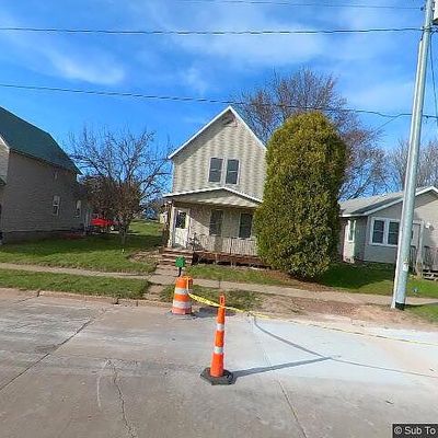 313 W Depot St, Marshfield, WI 54449