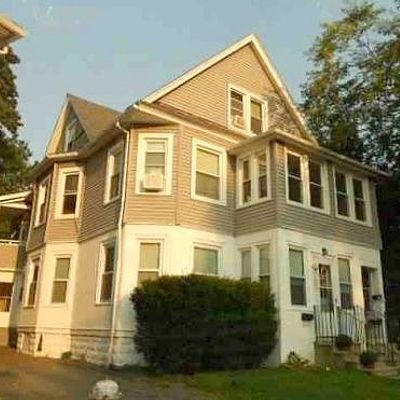 32 Beaumont Ter, Springfield, MA 01108
