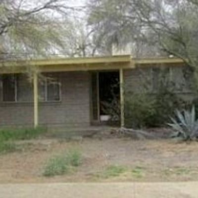 325 E Burrows St, Tucson, AZ 85704