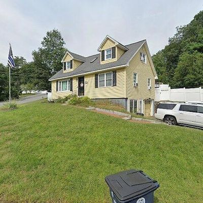 33 New Searles Rd, Nashua, NH 03062