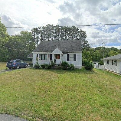 33 Young Ave, Amsterdam, NY 12010